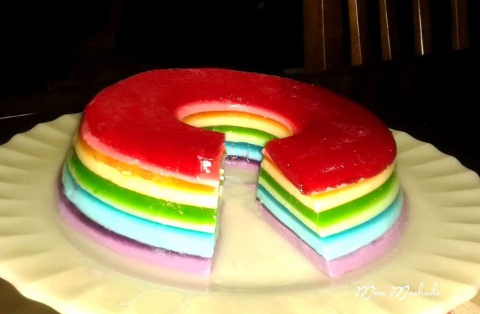 Gelatina Colorida em Camadas
